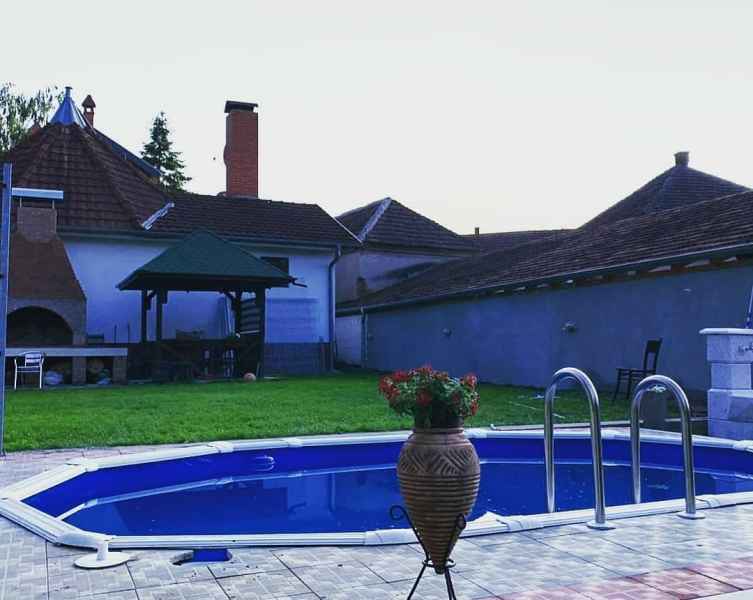 Montazni bazen GRE nadzemni/ukopni