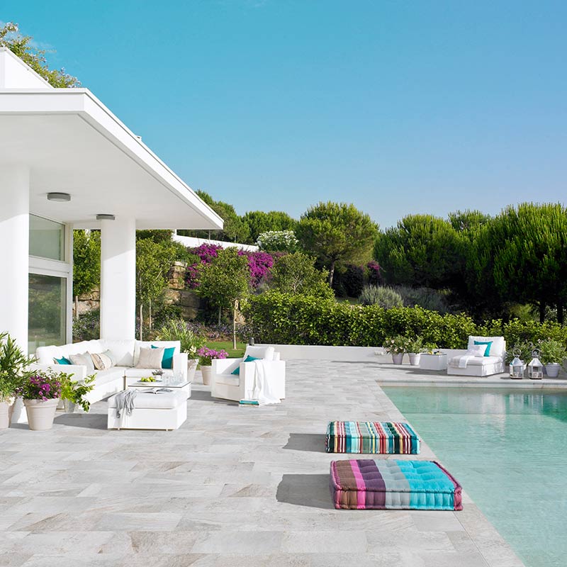 rosa-gres-porcelanico-terraza-pietro-white.jpg